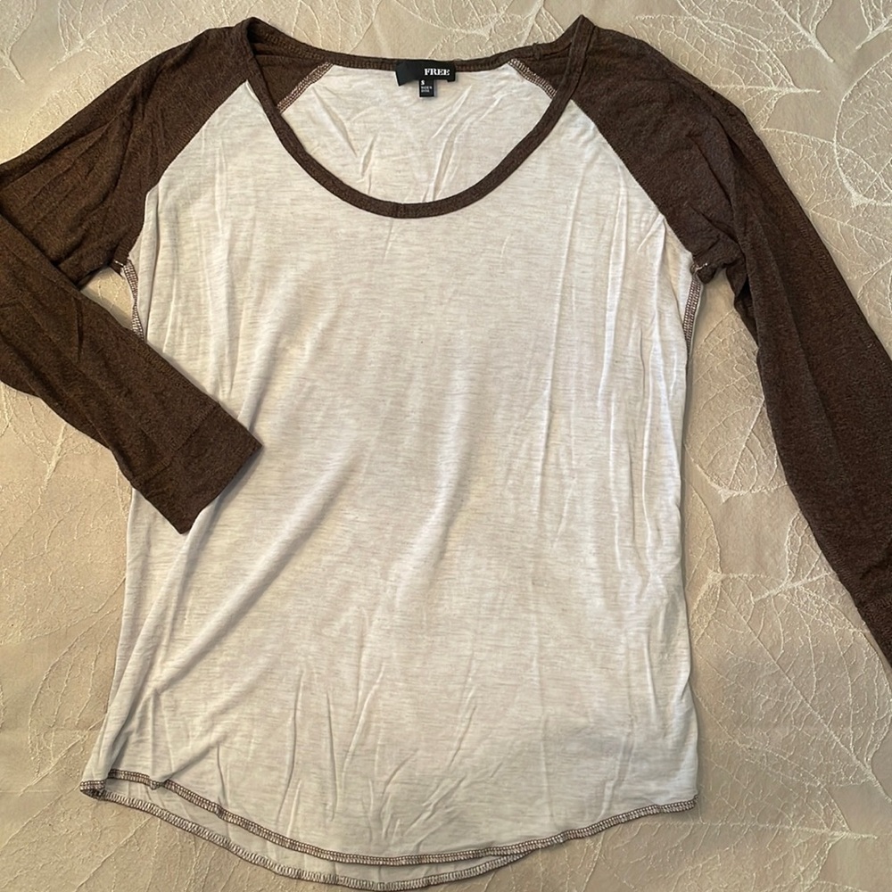 White & Brown cotton jersey from Aritzia